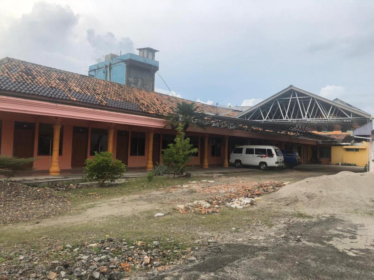Hotel Arjuna Baturaja  Exteriér fotografie