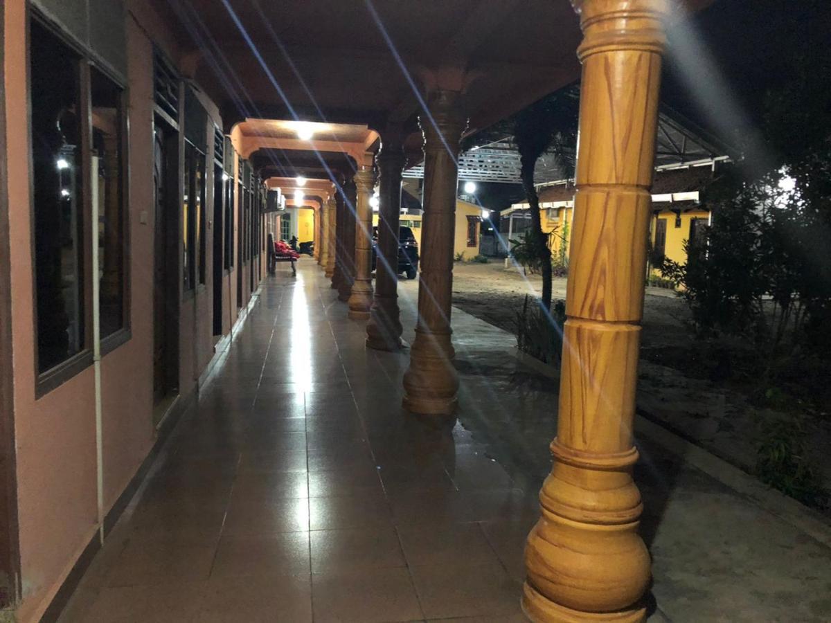 Hotel Arjuna Baturaja  Exteriér fotografie